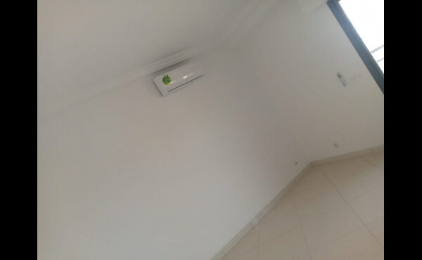 Apartment for rent in Almadies