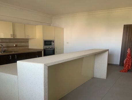 Duplex à louer au Point E