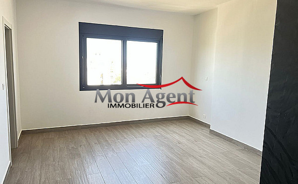 APPARTEMENT HAUT STANDING À LOUER – POINT E