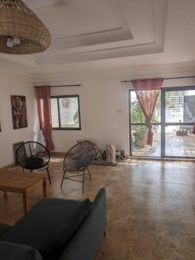 Appartement penthouse avec grande terrasse non meublé