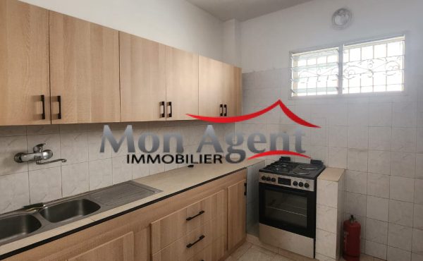 Villa 3 chambres à louer — Mermoz Cité Sonatel, Dakar