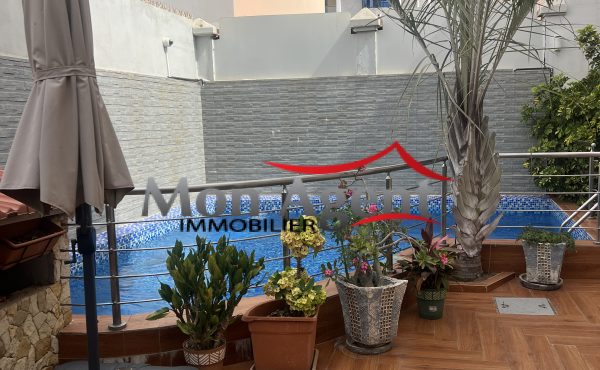 Villa avec piscine à vendre — Golf de Cambérène, Dakar (288 m², 4 chambres)