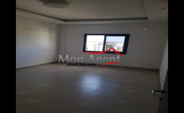 Appartement en location Point E