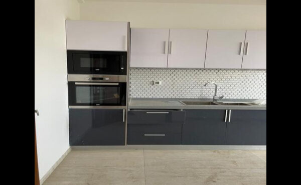 Location duplex Point E